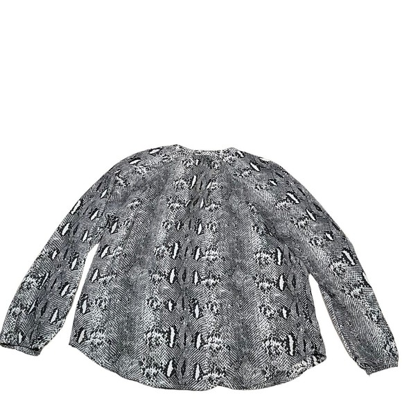 J.Crew Women Snake Animal Print Long Sleeve Front Button Top Size Medium - Picture 6 of 9